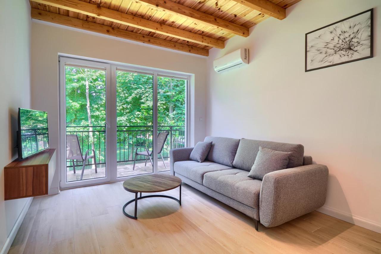 Apartamenty 7 Dębów Pleśna Exterior foto